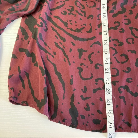 NWT Ava & Viv Maroon Leopard Mock Neck Blouse - Picture 9 of 10